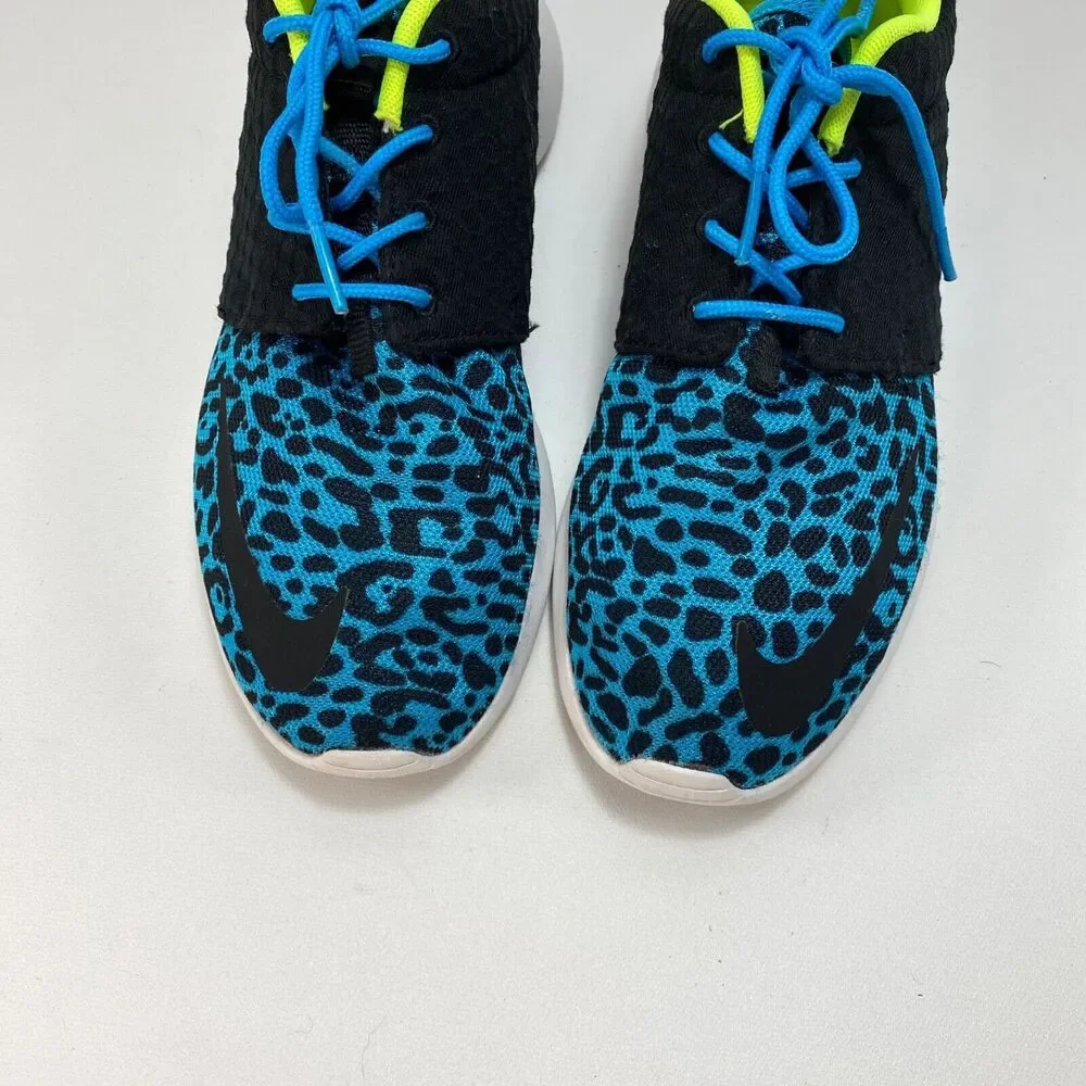 Nike Roshe Run Sneakers Womens 8 Black Current Blue Leopard Running Workout Gym
